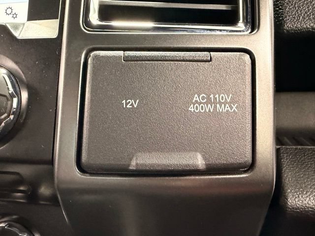 Used 2016 Ford F150 XLT w/ Equipment Group 302A Luxury AWD/4WD image 38