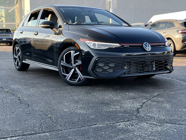 New 2026 Volkswagen GTI SE FWD image 1