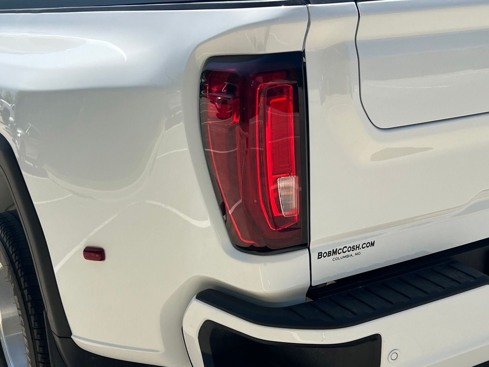 Used 2022 GMC Sierra 3500 Denali w/ Denali Ultimate Package AWD/4WD image 13