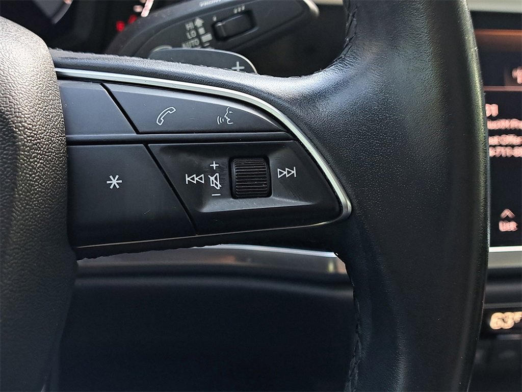 Certified 2021 Audi Q3 2.0T Premium w/ Convenience Package image 10