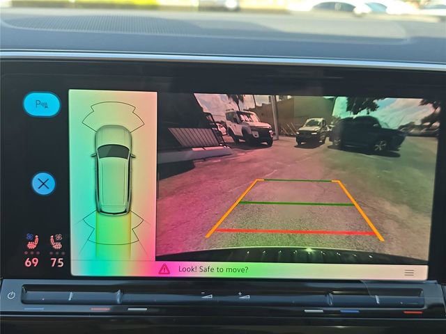 New 2026 Volkswagen Atlas SE FWD image 21