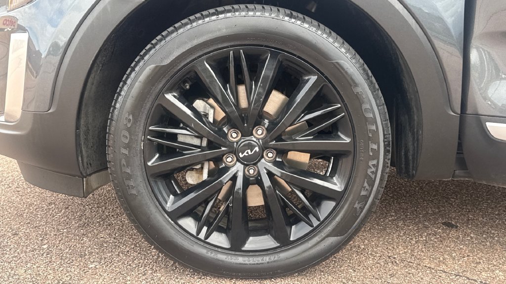 Used 2022 Kia Telluride SX w/ SX Prestige Package AWD/4WD image 16