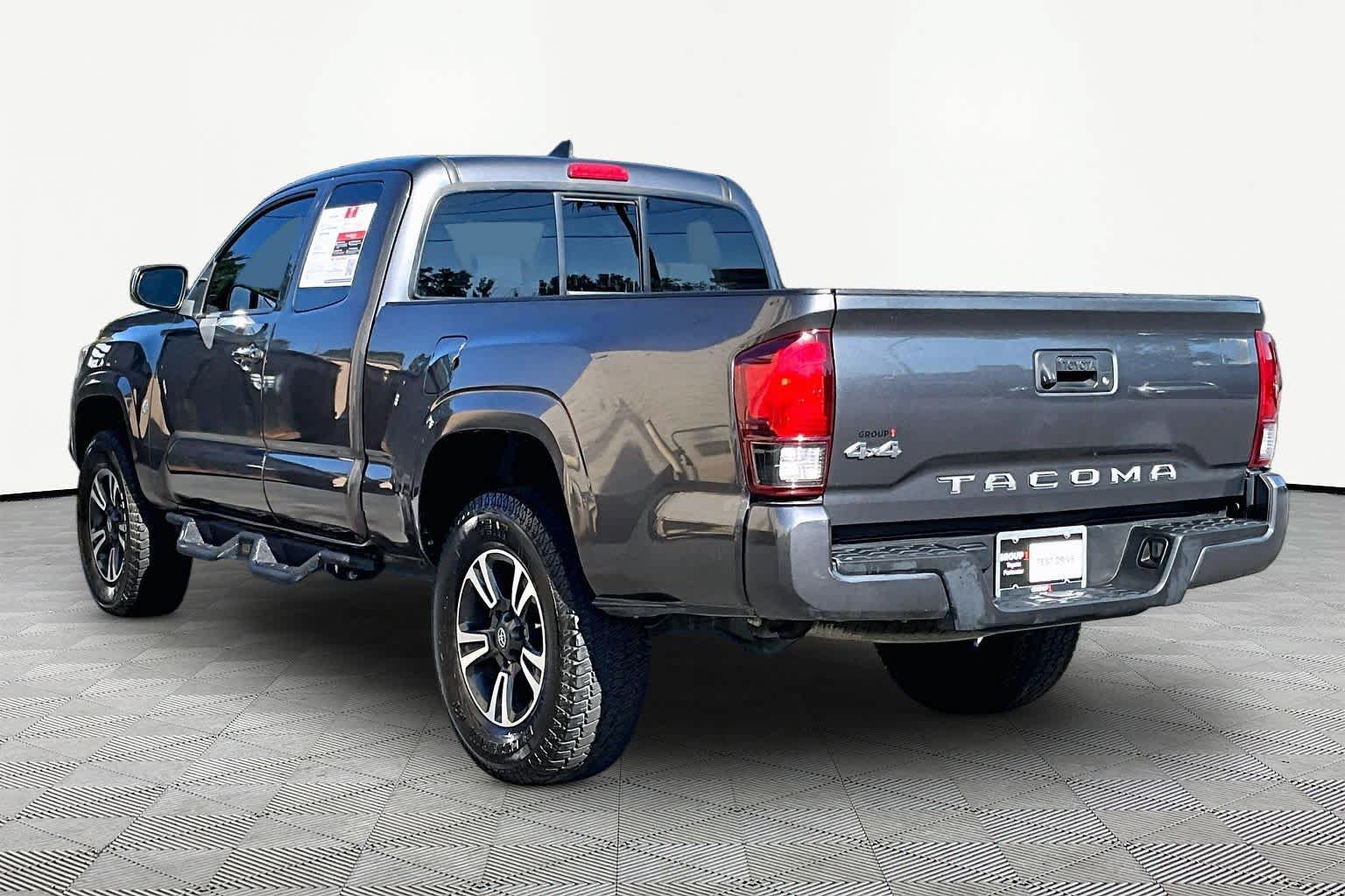 Used 2019 Toyota Tacoma SR w/ SR Convenience Package AWD/4WD image 12