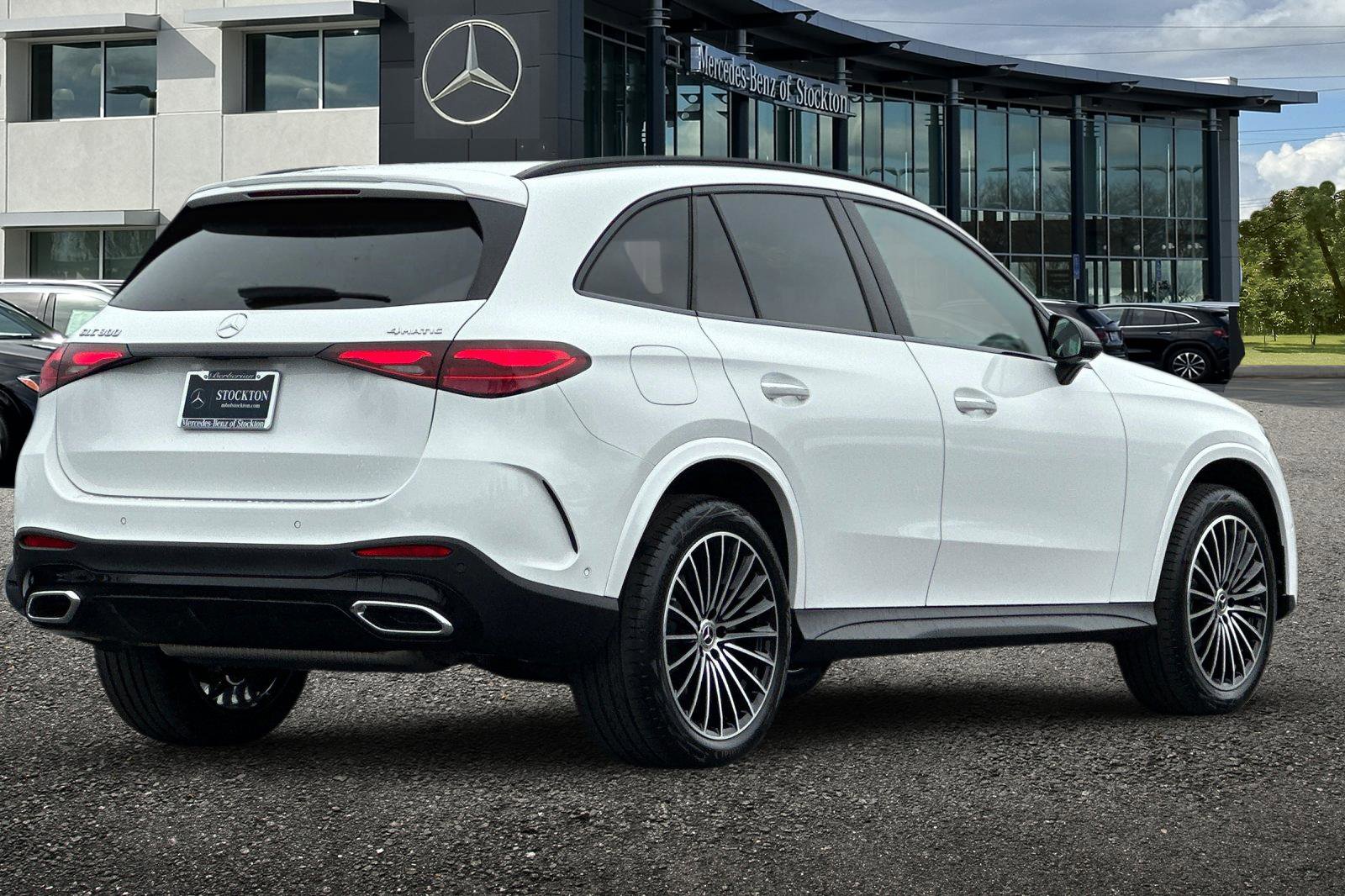 New 2026 Mercedes-Benz GLC 300 4MATIC image 4