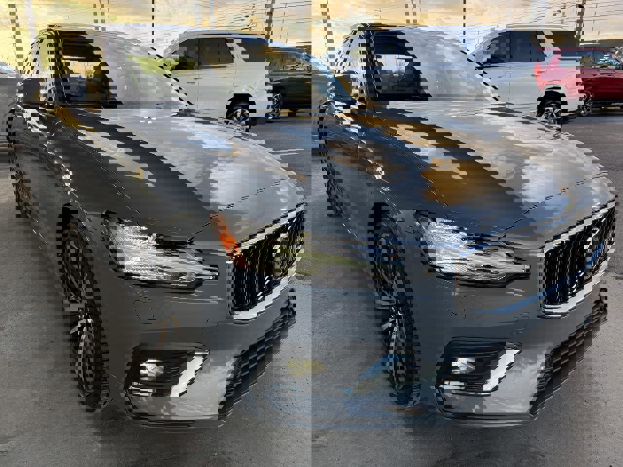 Used 2023 Volvo S60 B5 Ultimate w/ Climate Package image 4