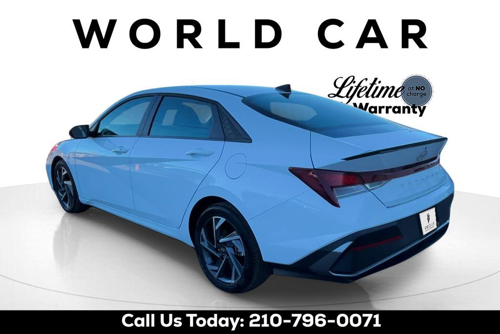 Certified 2025 Hyundai Elantra Sport image 5