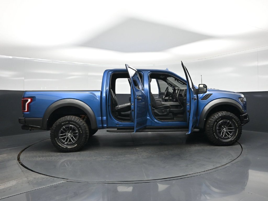 Used 2019 Ford F150 Raptor AWD/4WD image 4