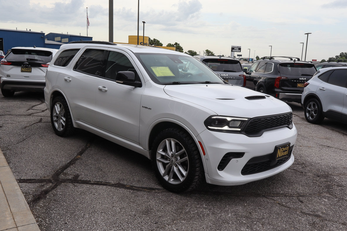 Used 2025 Dodge Durango R/T AWD/4WD image 3