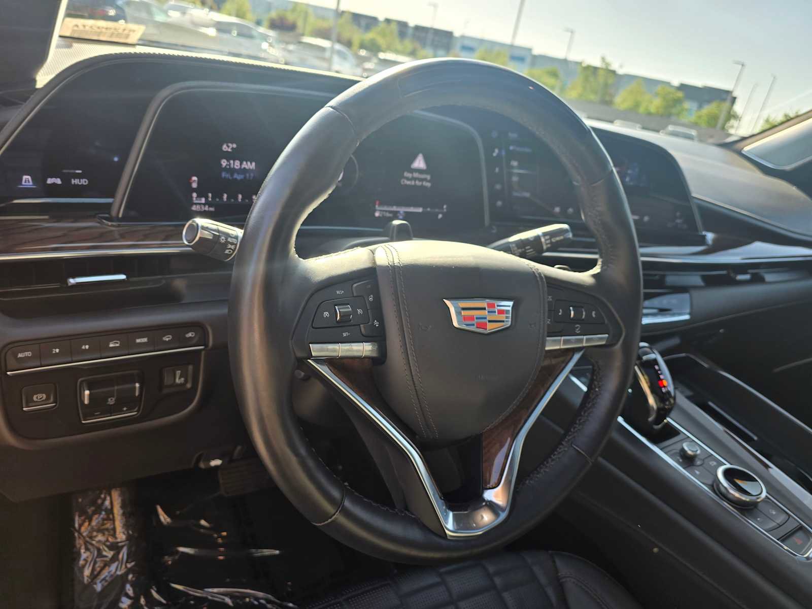 Used 2024 Cadillac Escalade ESV Premium Luxury Platinum image 27