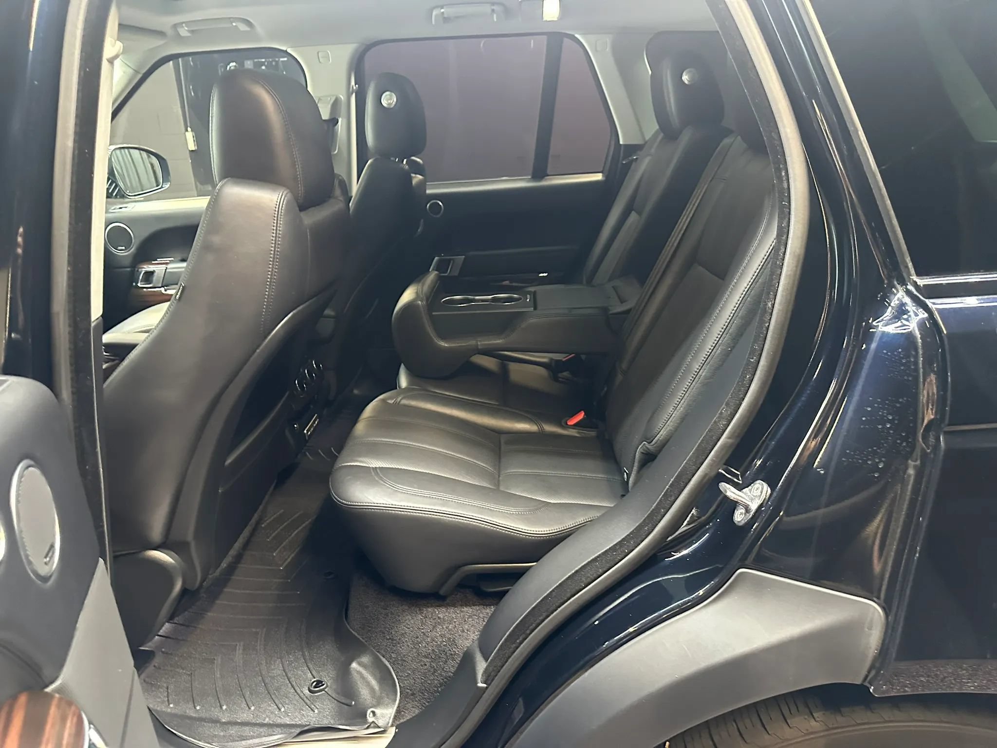 Used 2014 Land Rover Range Rover HSE AWD/4WD image 21
