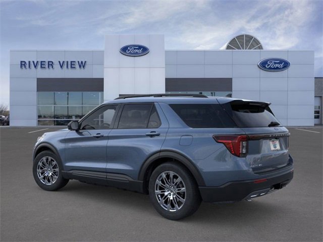 New 2026 Ford Explorer Active w/ Active Comfort Package image 4