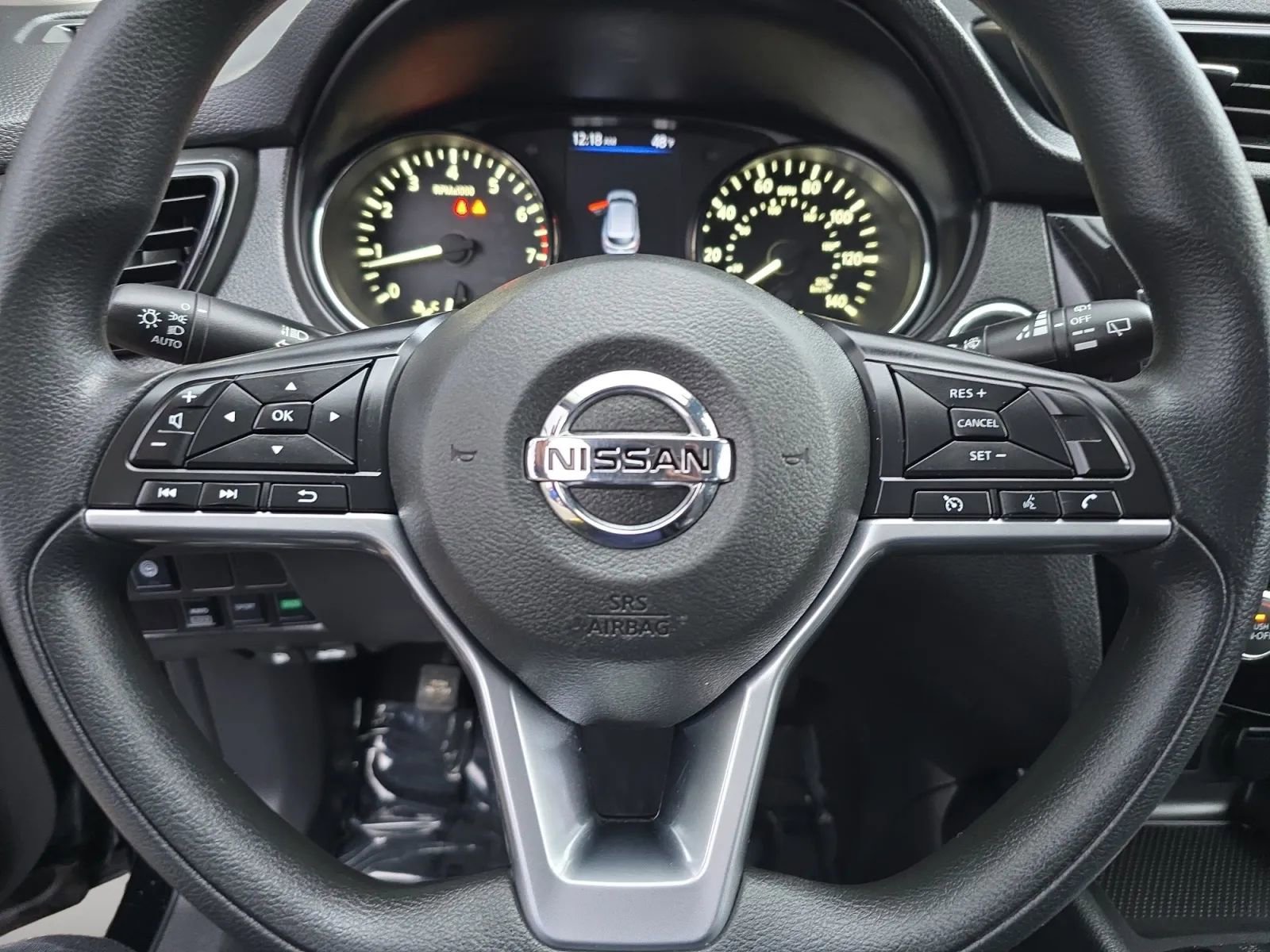 Used 2020 Nissan Rogue Sport SV image 12