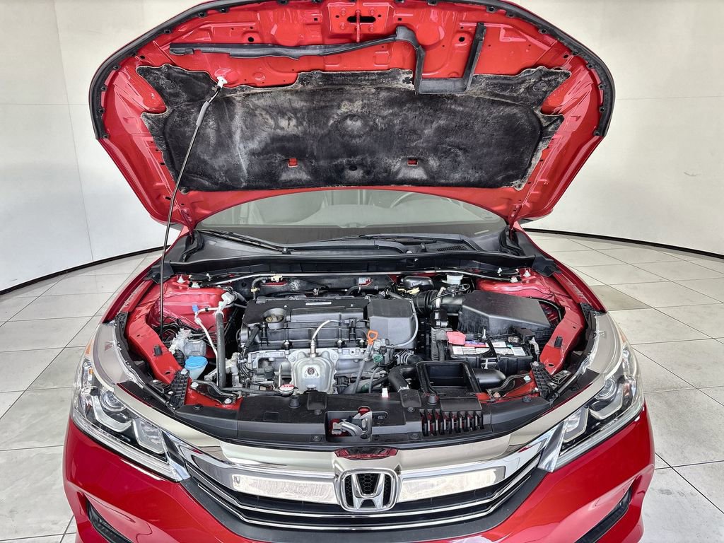 Used 2016 Honda Accord Sport image 17