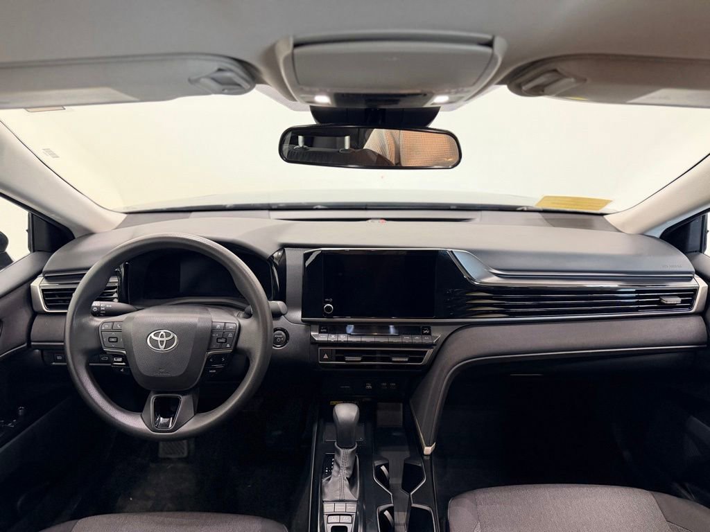 Used 2025 Toyota Camry LE FWD image 13