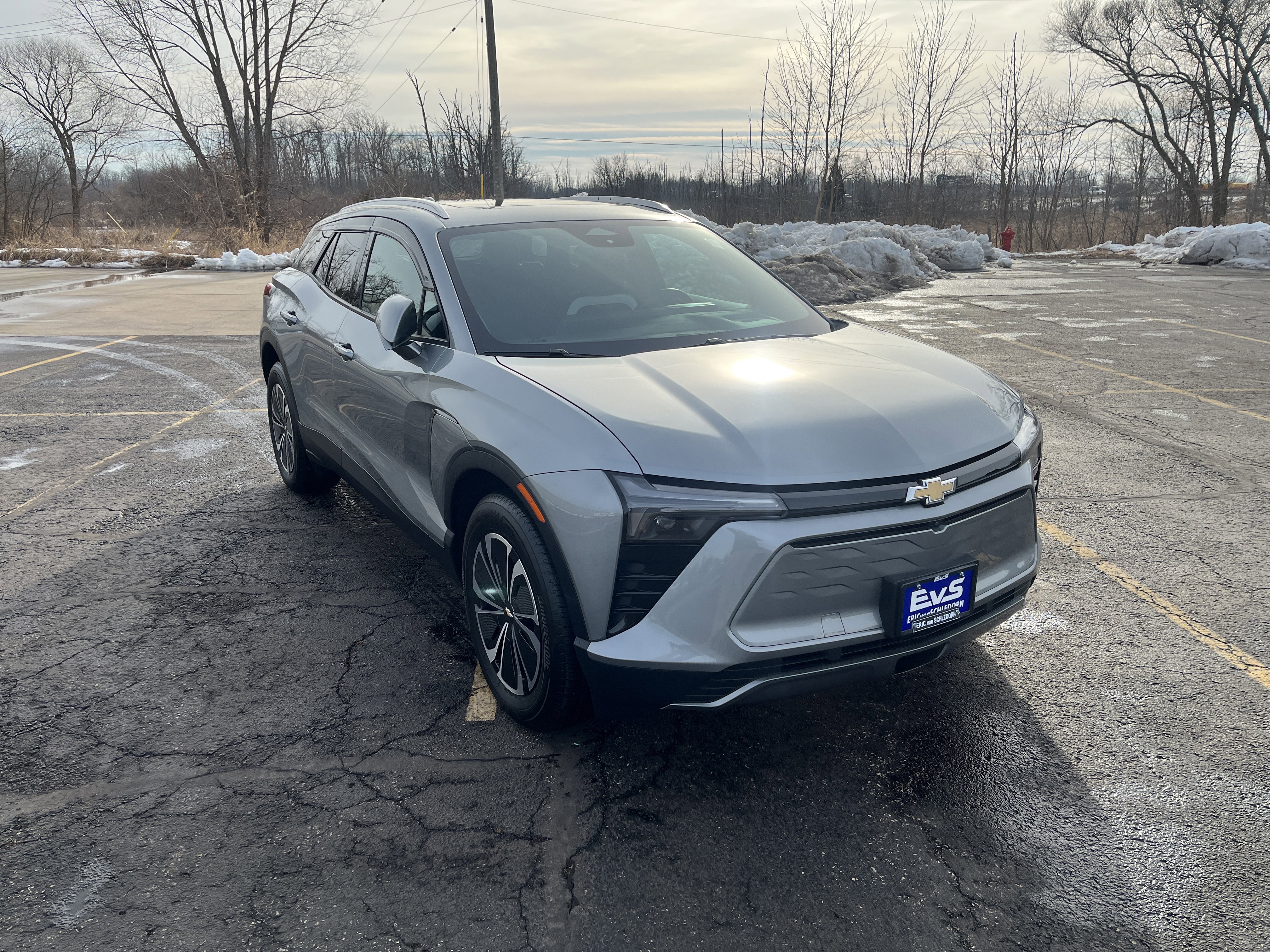 Used 2024 Chevrolet Blazer EV LT image 8
