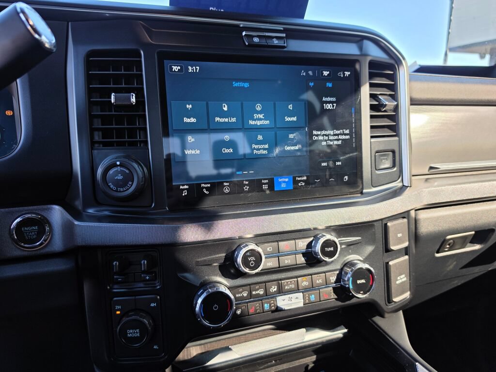 Certified 2025 Ford F450 Platinum w/ FX4 Off-Road Package AWD/4WD image 20
