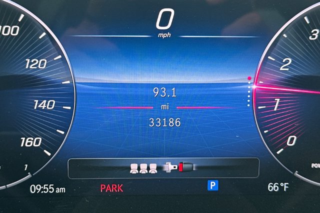 Used 2023 Mercedes-Benz C 300 Sedan image 27