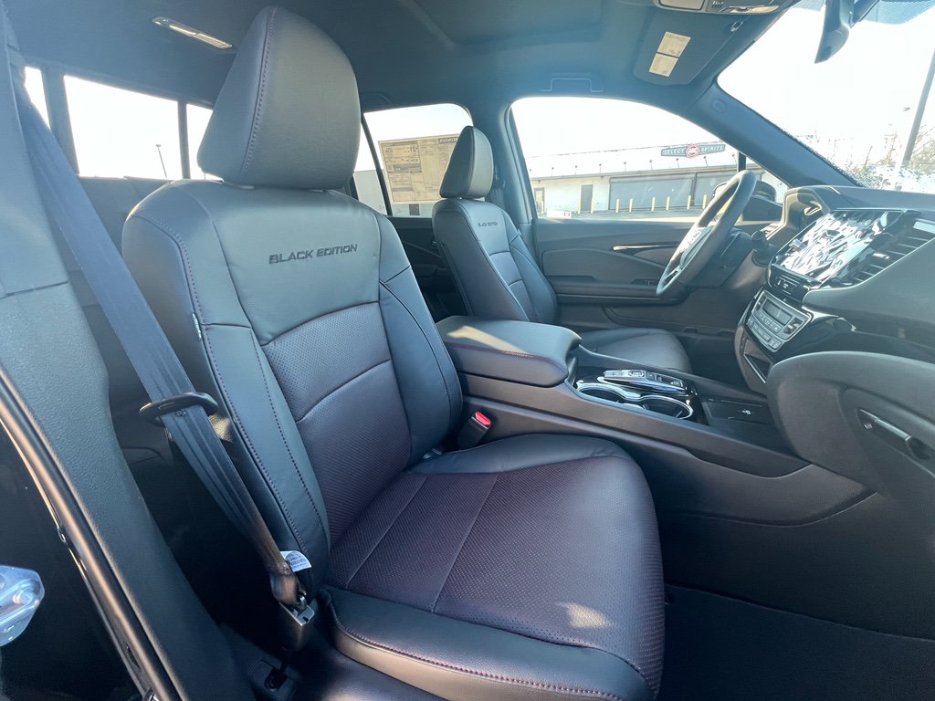 New 2026 Honda Ridgeline Black Edition image 15