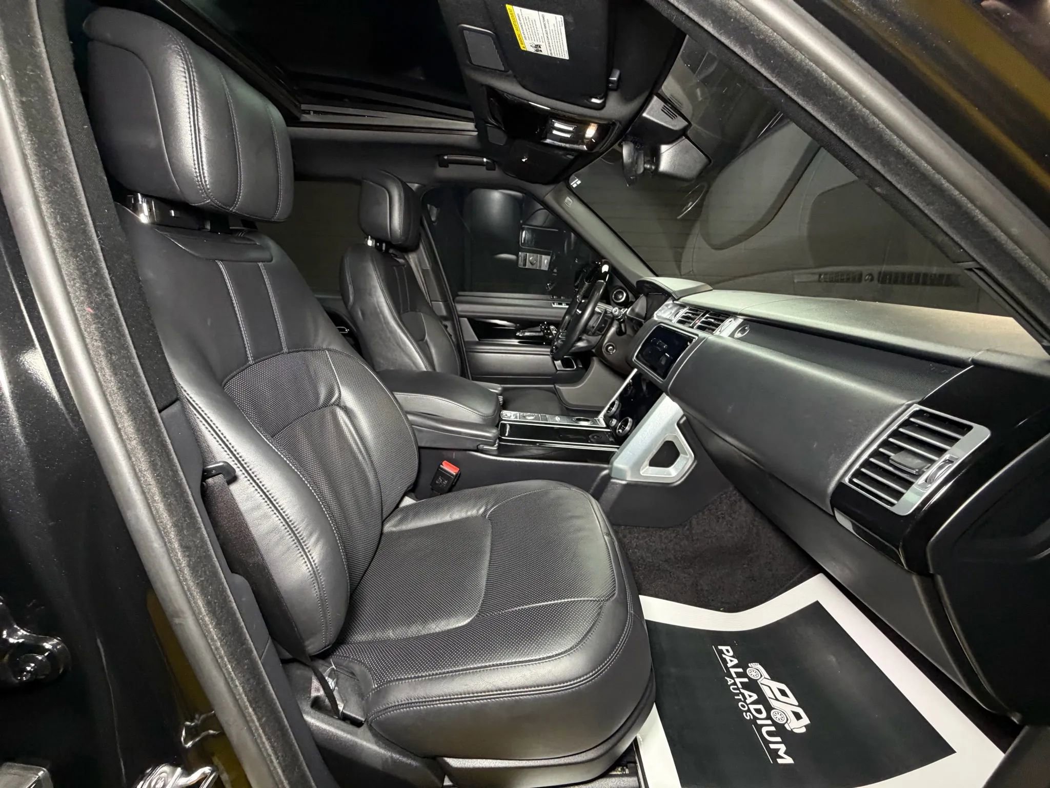 Used 2020 Land Rover Range Rover HSE AWD/4WD image 57
