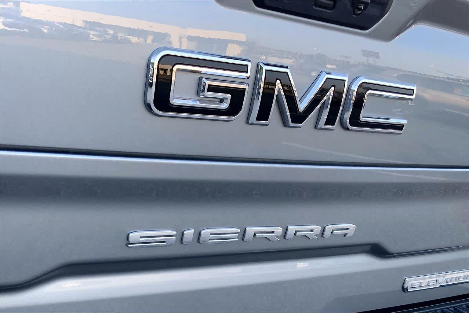 Used 2024 GMC Sierra 1500 Elevation RWD image 30