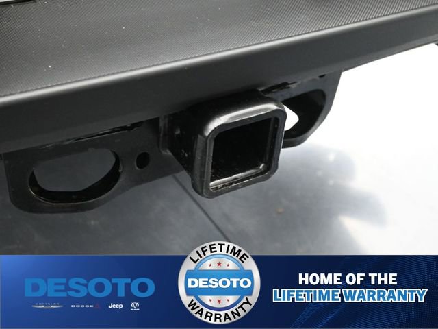 New 2025 Ford F250 XL w/ XL Chrome Package image 18