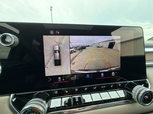 New 2026 GMC Canyon Denali AWD/4WD image 15