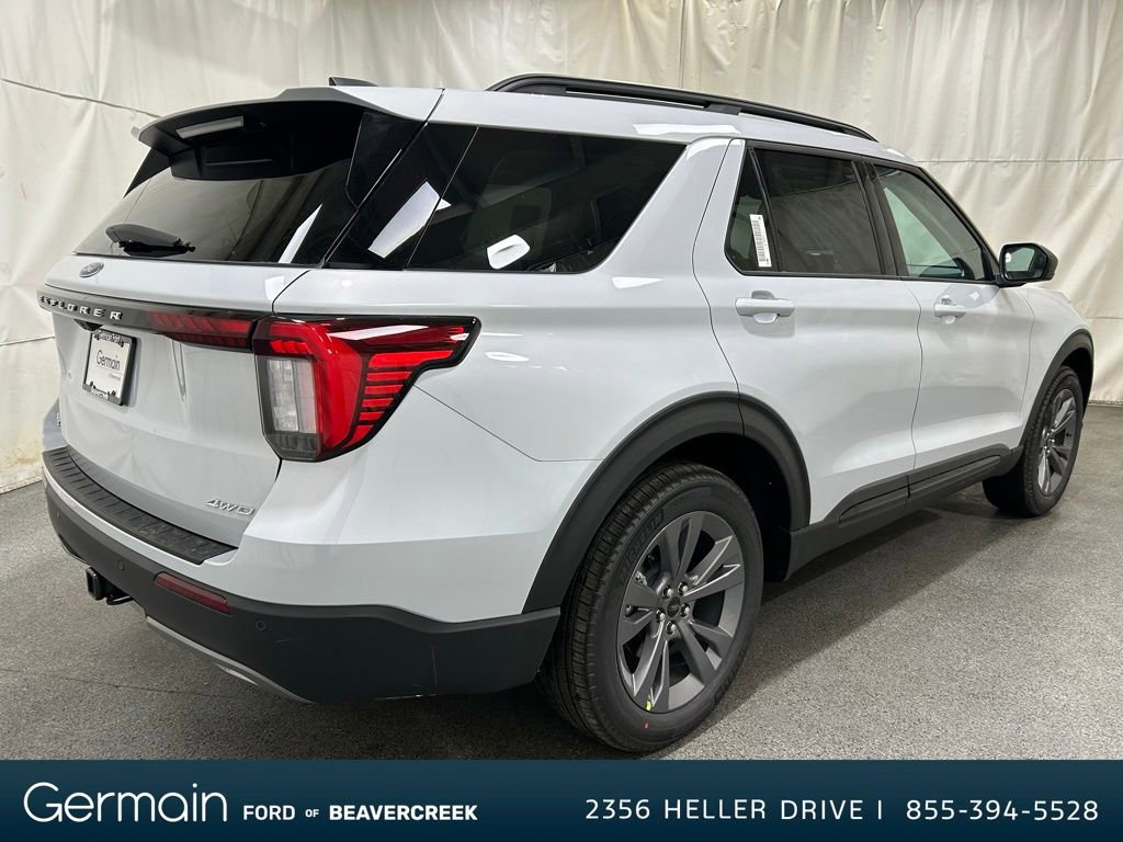 New 2026 Ford Explorer Active w/ Active Comfort Package image 8