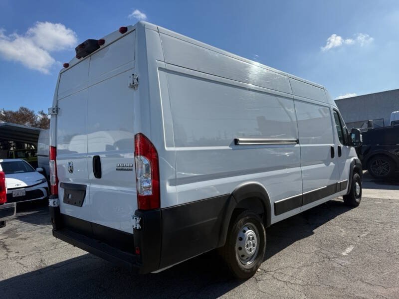 Used 2023 RAM ProMaster 3500 FWD image 6