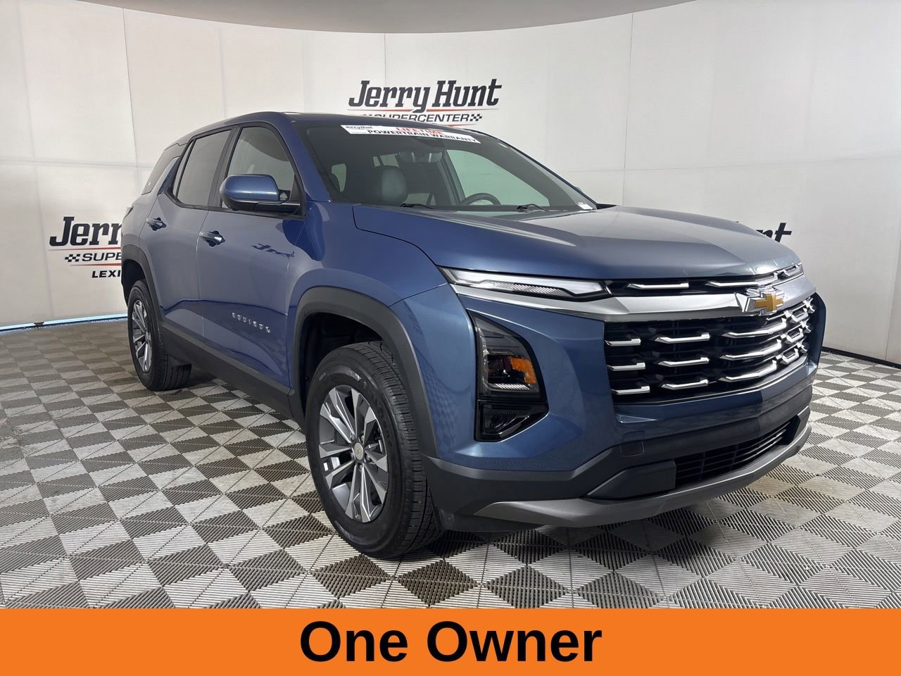 Used 2026 Chevrolet Equinox LT w/ Convenience Package II FWD image 4