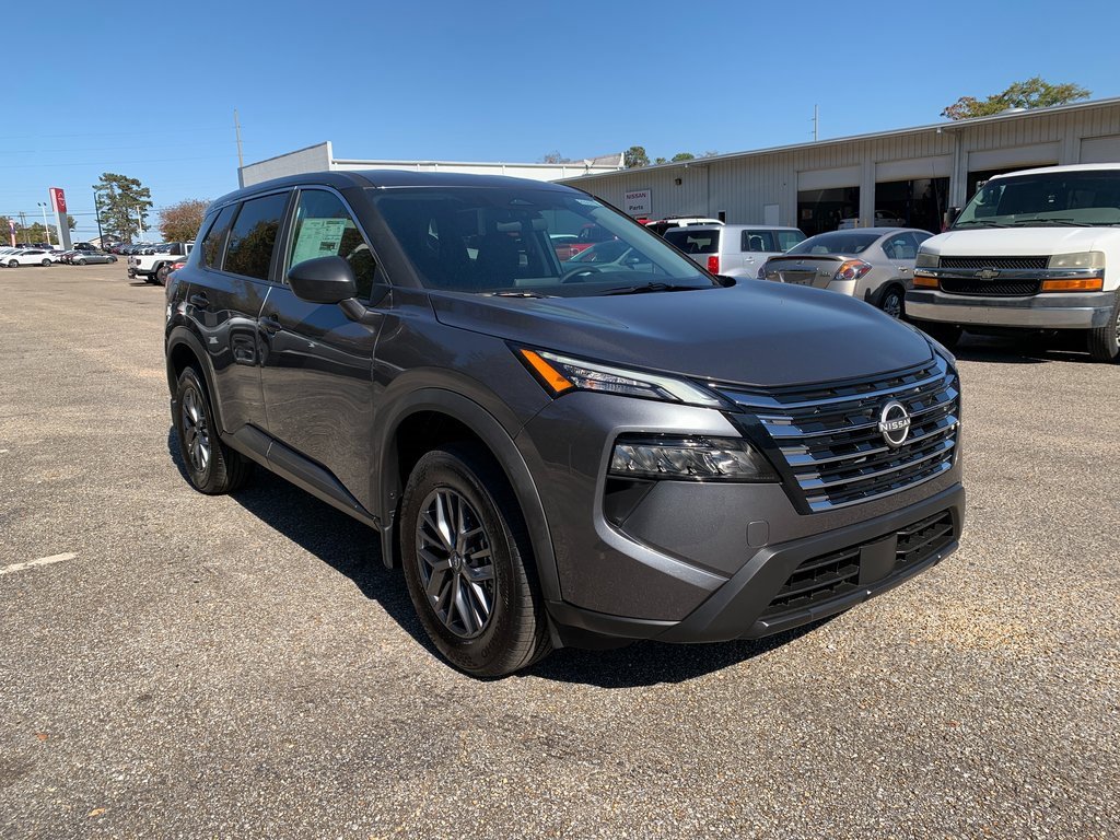 New 2026 Nissan Rogue S image 1