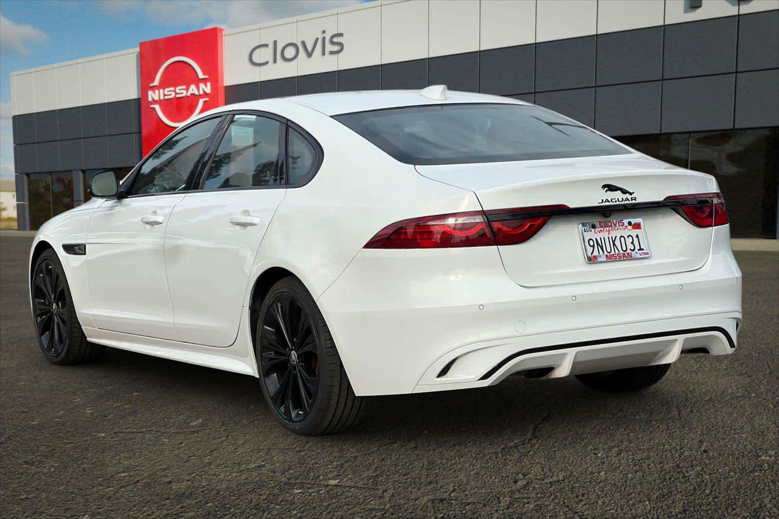 Used 2024 Jaguar XF R-Dynamic SE AWD/4WD image 6