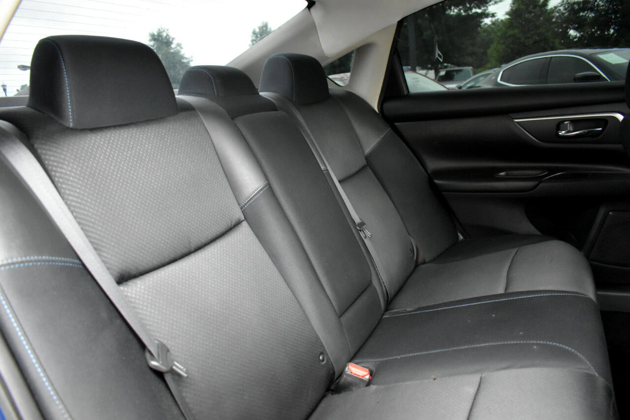 Used 2016 Nissan Altima 3.5 SR image 26