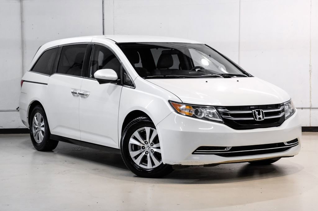 Used 2017 Honda Odyssey SE image 6