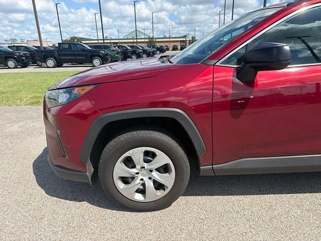 Used 2020 Toyota RAV4 LE w/ Carpet Mat Package FWD image 6