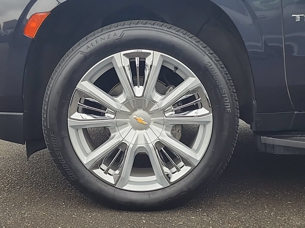 Used 2022 Chevrolet Tahoe Premier AWD/4WD image 29
