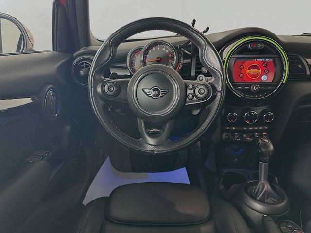 Used 2019 MINI Cooper S image 25