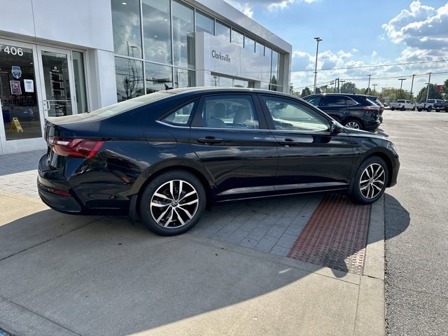 New 2026 Volkswagen Jetta SE image 7