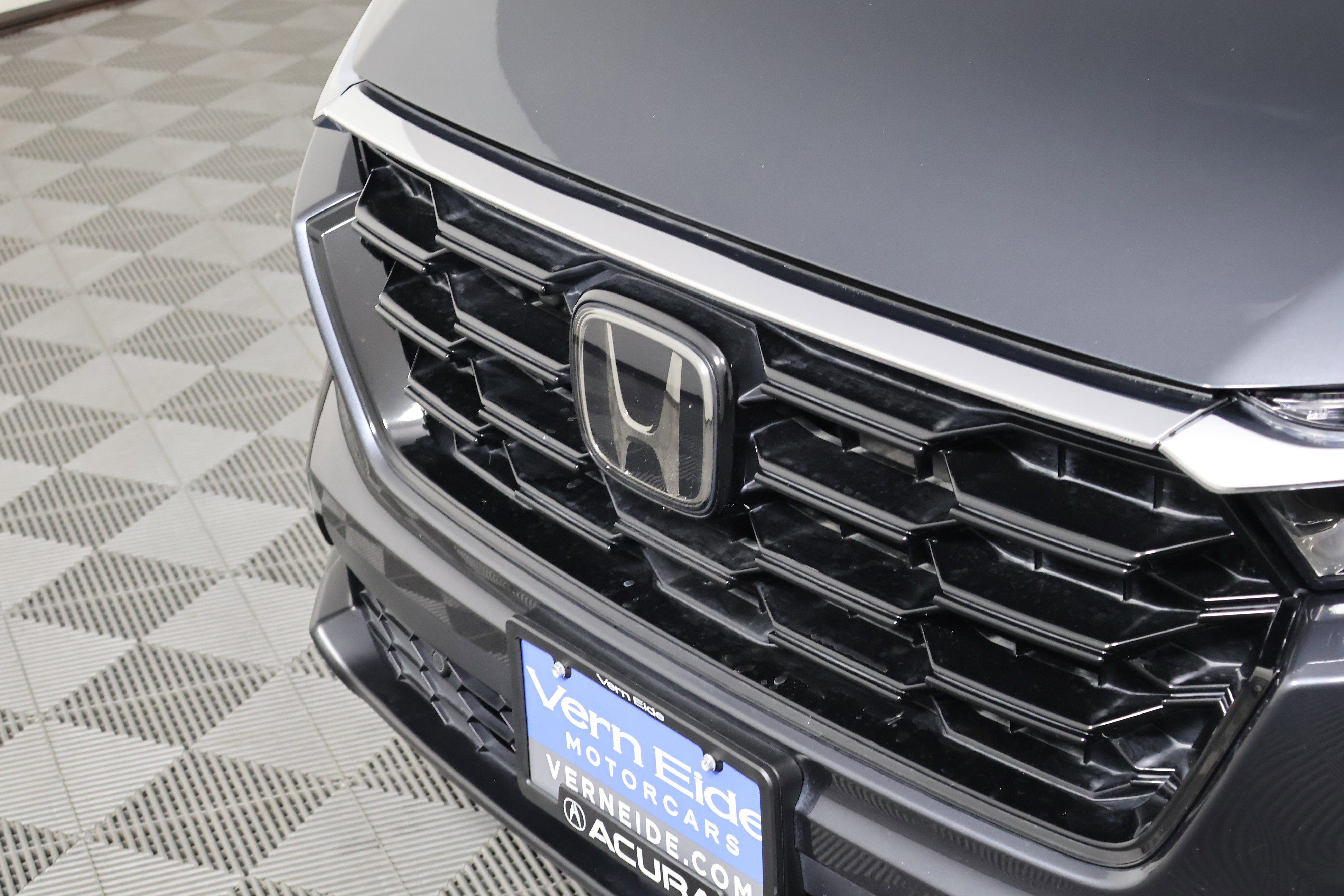 Used 2024 Honda CR-V EX-L image 11