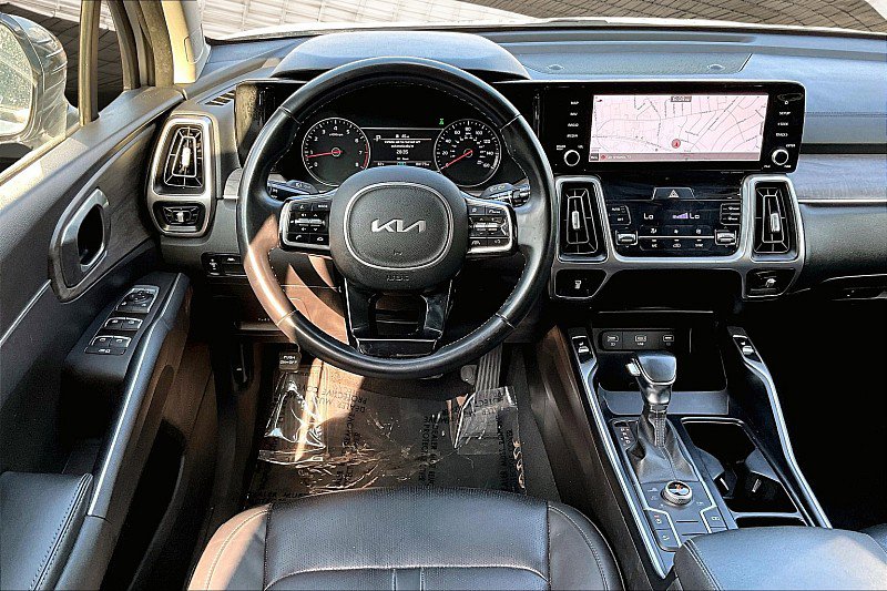 Used 2022 Kia Sorento S image 5