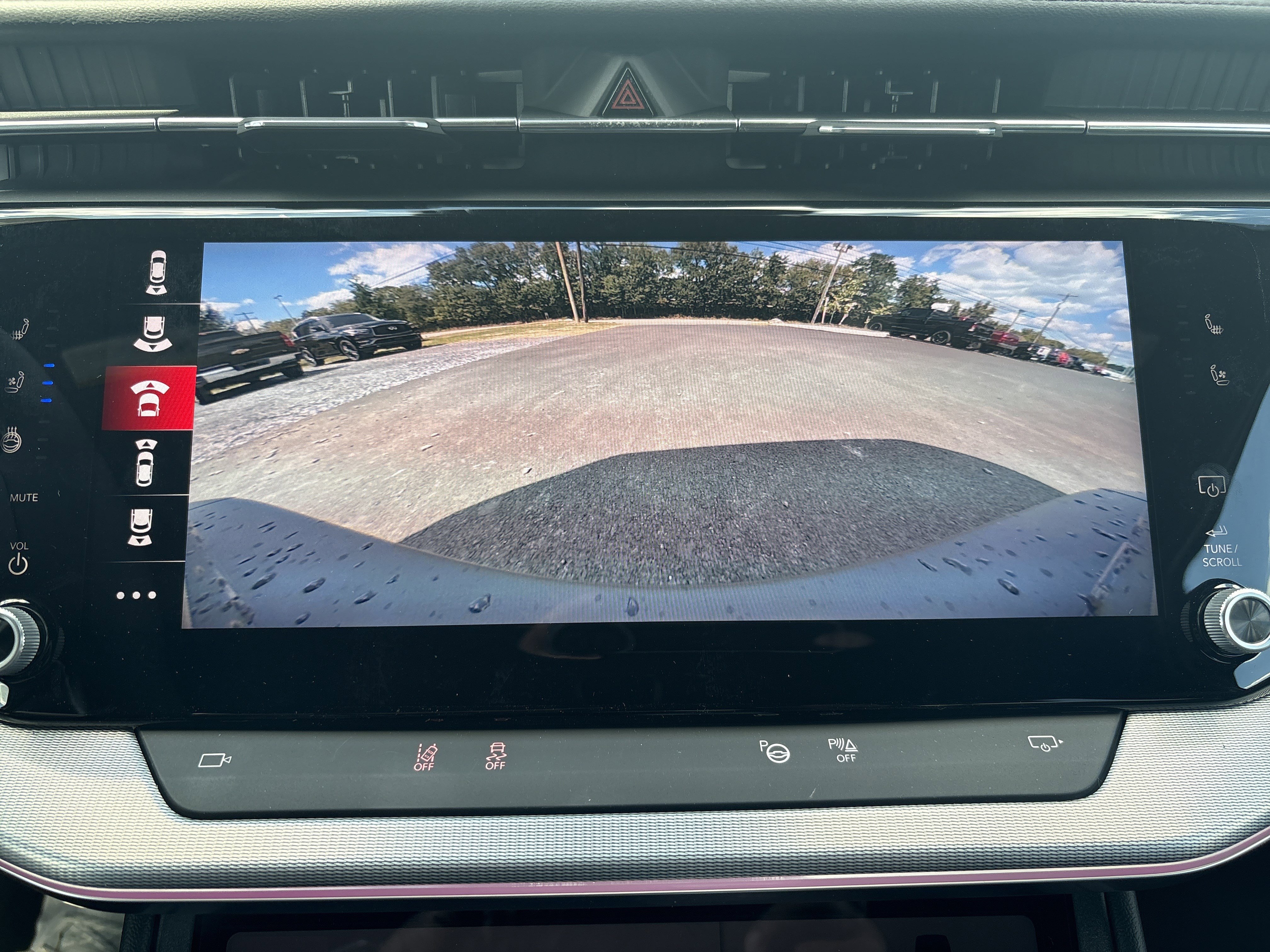 New 2025 Jeep Wagoneer Launch Edition w/ Trailer Tow Group image 28