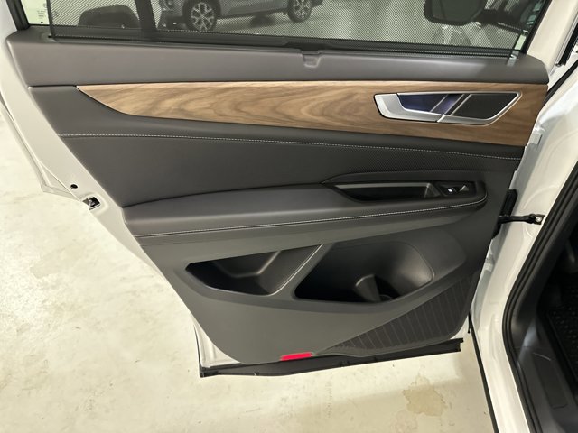 New 2026 Volkswagen Atlas SE image 24