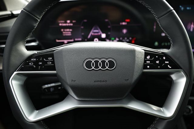 New 2025 Audi Q5 Premium Plus image 32