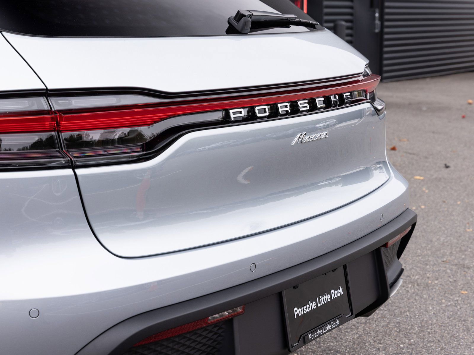 Certified 2026 Porsche Macan image 12