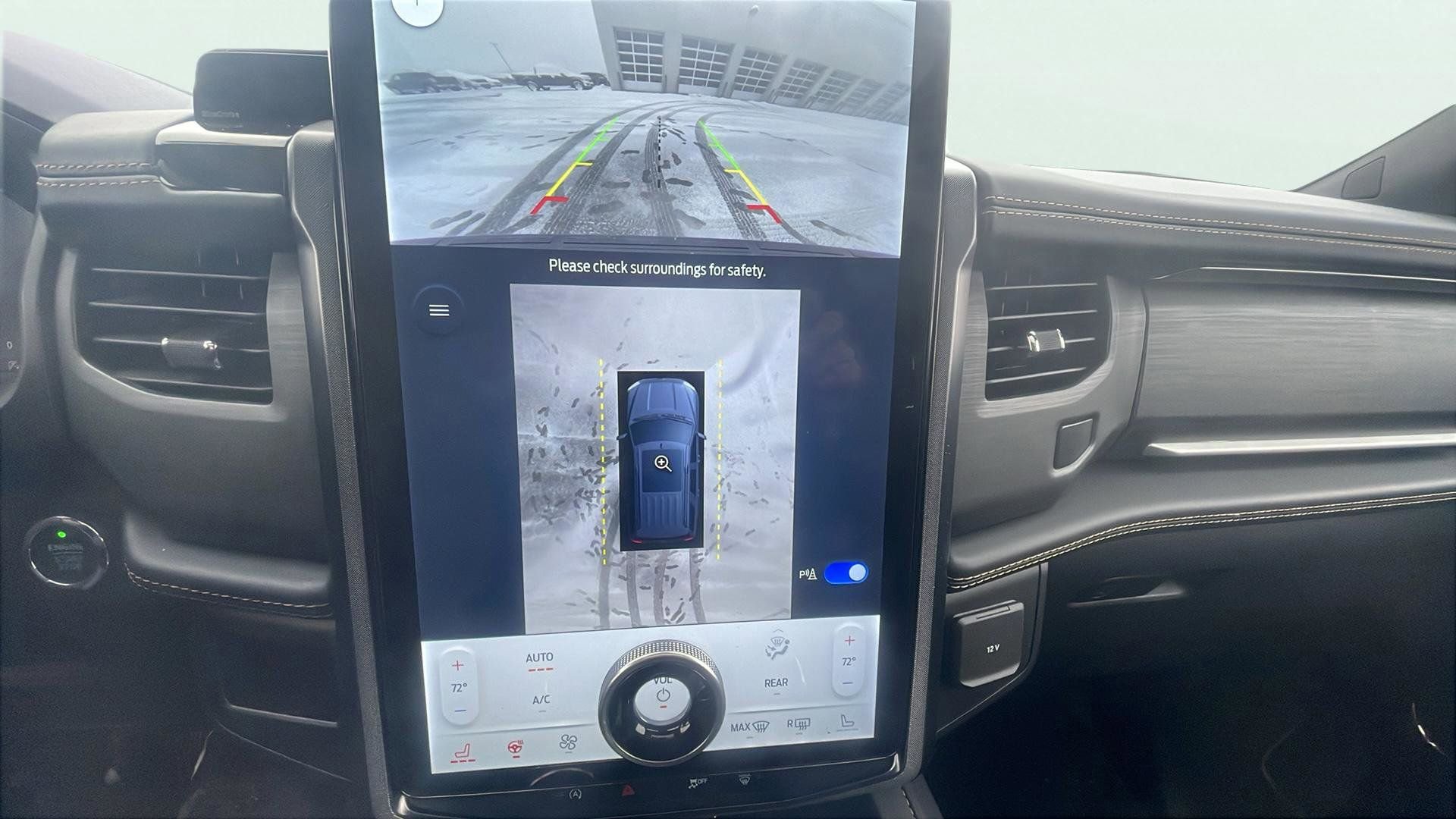 Used 2023 Ford Expedition Max Platinum image 27