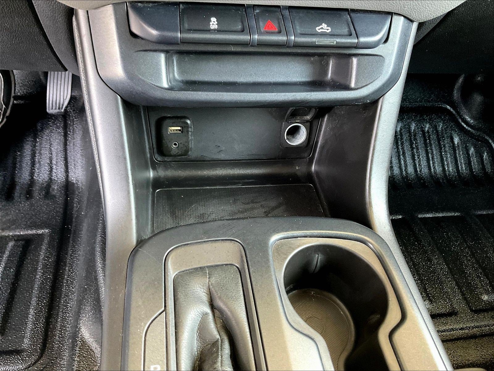 Used 2018 Chevrolet Colorado W/T RWD image 15