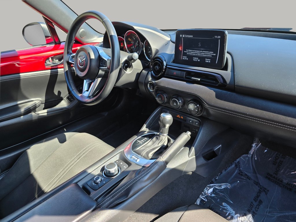 Used 2021 MAZDA MX-5 Miata Club RWD image 27