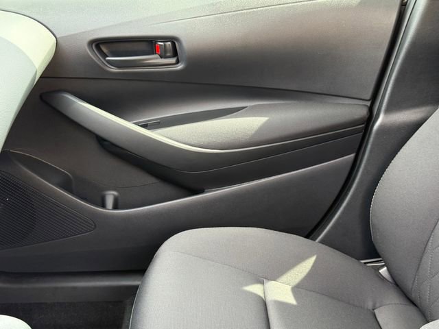 Used 2024 Toyota Corolla LE image 14