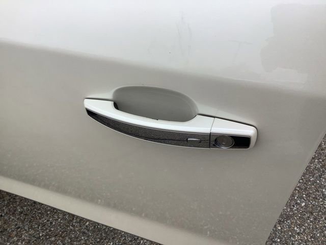 Used 2013 Buick LaCrosse Premium w/ Entertainment Package FWD image 24