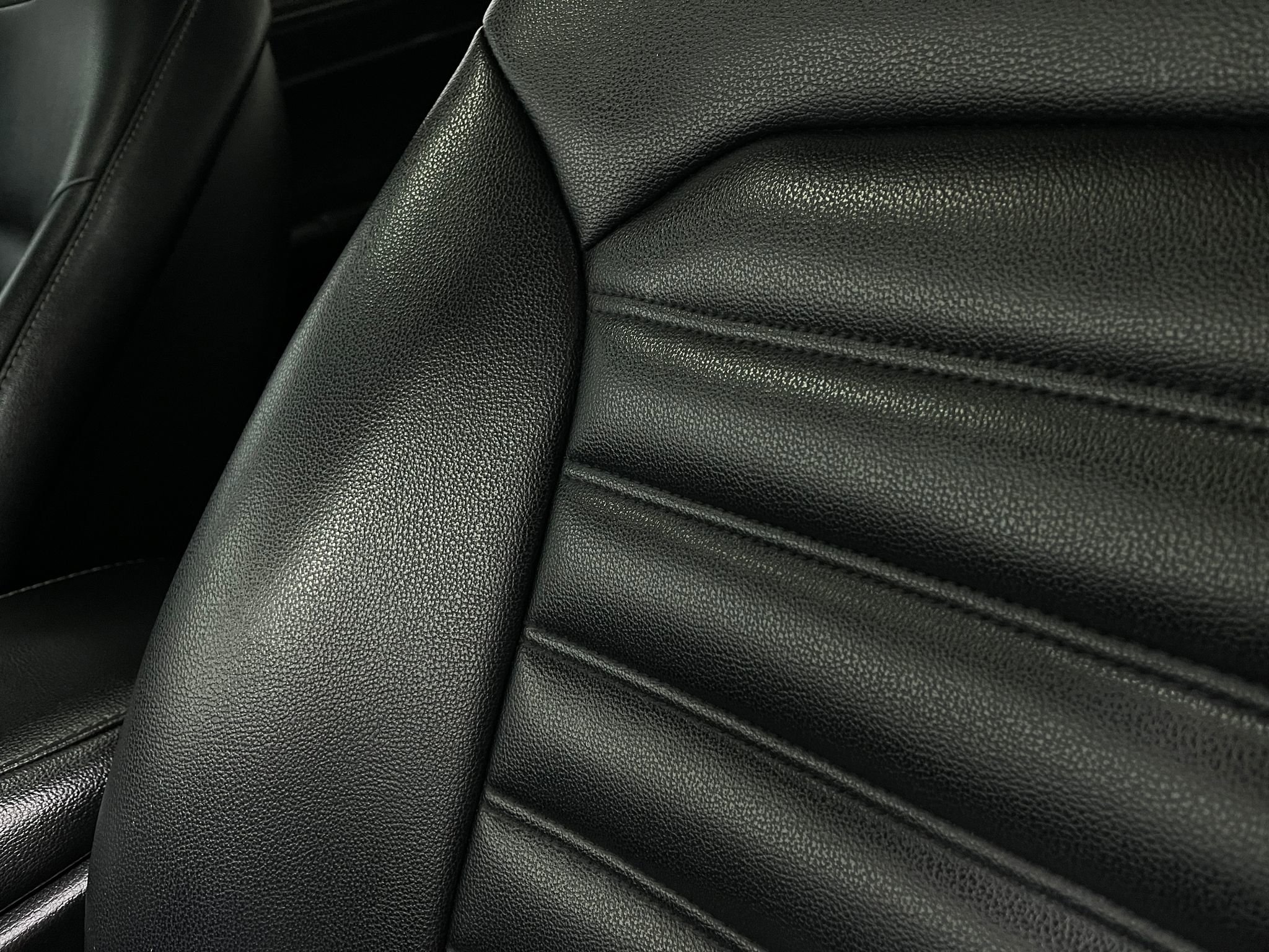 Used 2019 Ford Fusion SEL FWD image 17