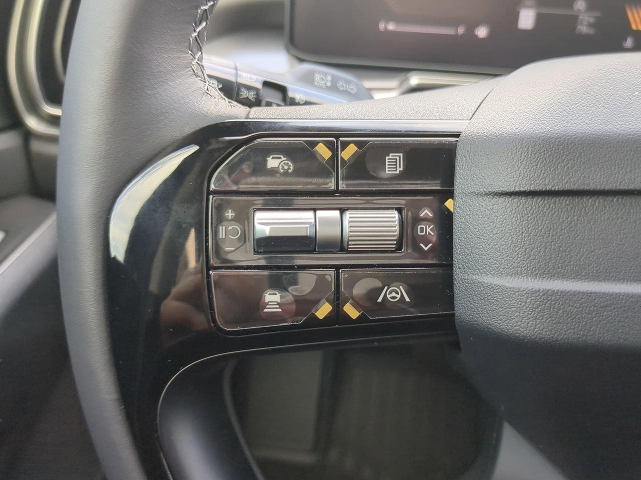 New 2026 Kia Sorento EX AWD/4WD image 14